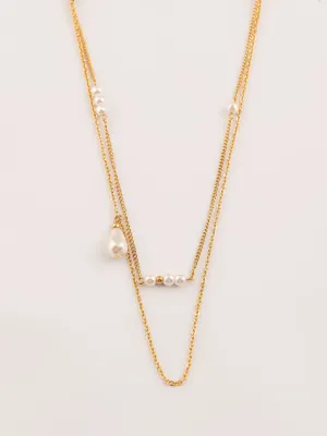 Pearly Layered Necklace