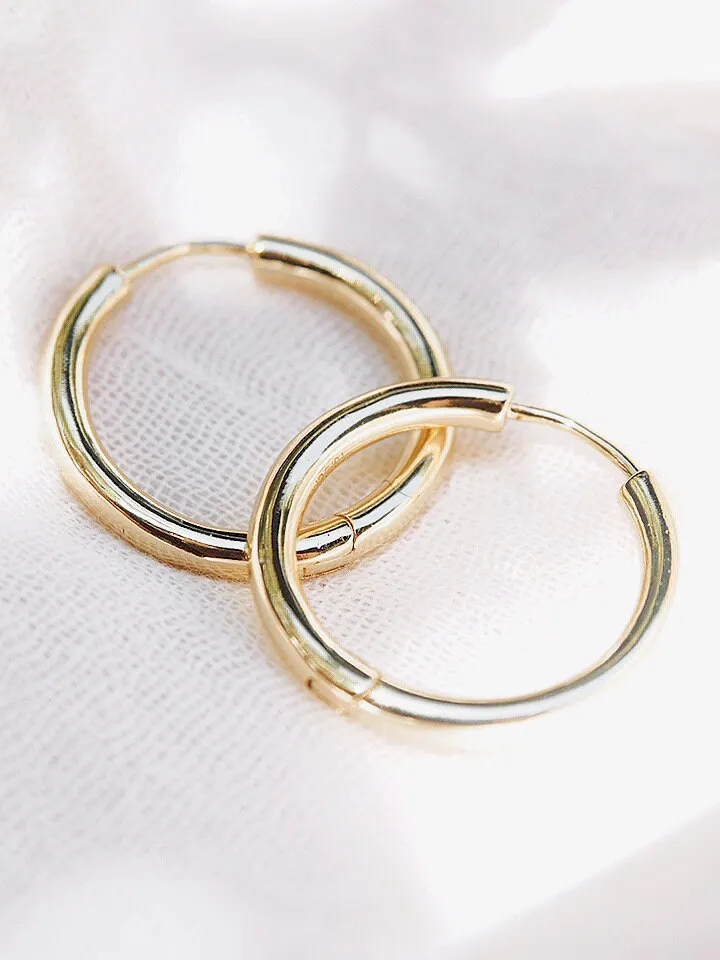 Perfect Large 18kt Gold Filled Huggie Hoop Earrings